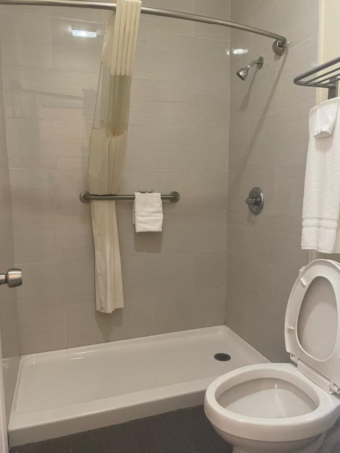 Relax Inn Dilley Eksteriør bilde
